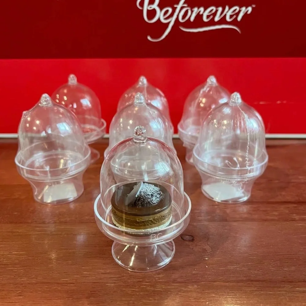 Mini Cake Stands with Dome Lid Clear Tall Favor Holders Party Supplies Set of 6